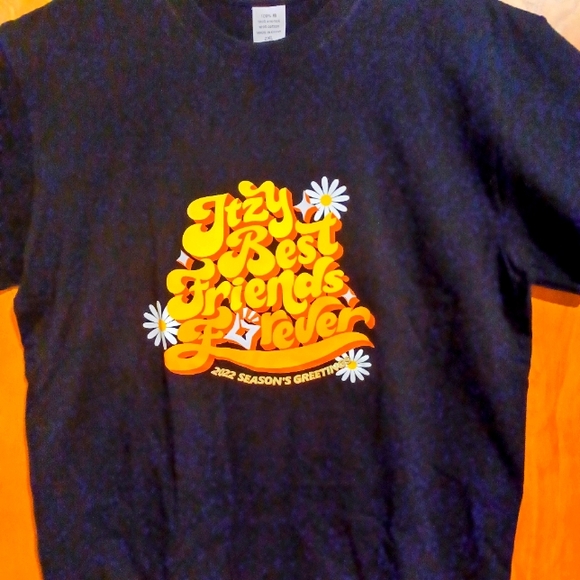 KPOP TEE - Picture 2 of 4